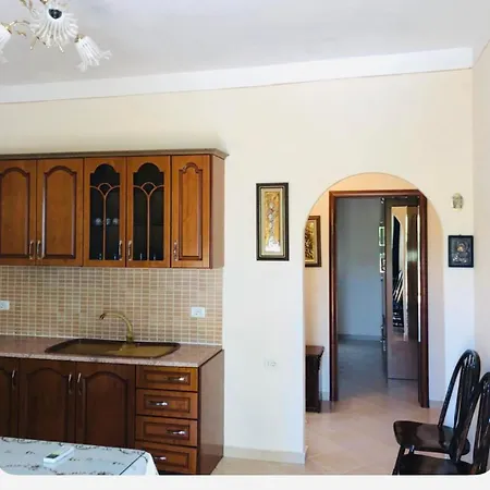 Spacious And Affordable Getaway Perfect For Families בית נופש Vlorë