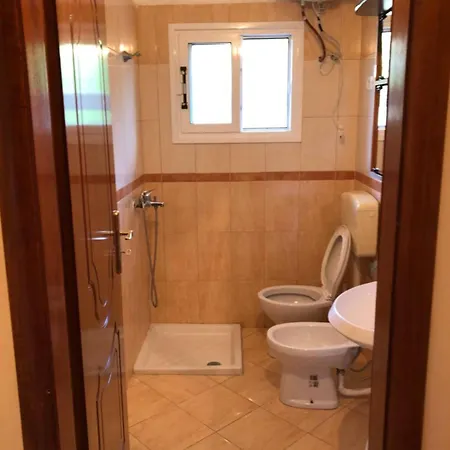 Spacious And Affordable Getaway Perfect For Families * Vlorë